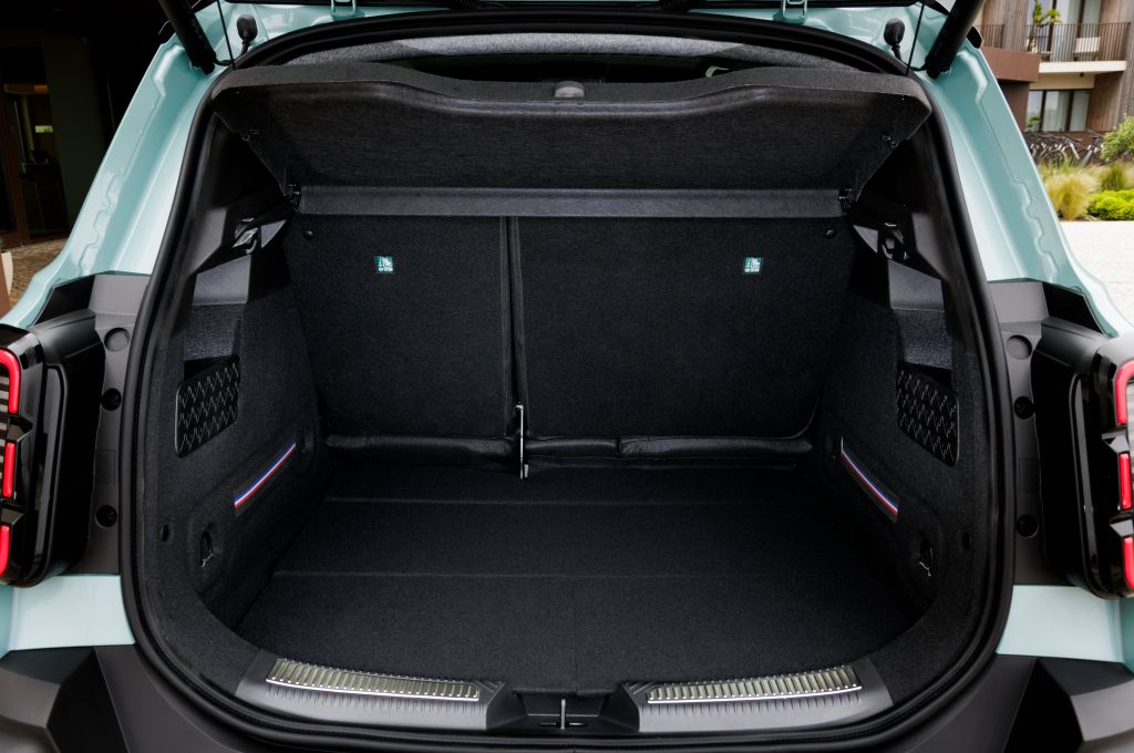 Renault 4 E Tech Review Buying Guide 2026 Electrifying renault-4-e-tech-review-buying-guide-2026-electrifying